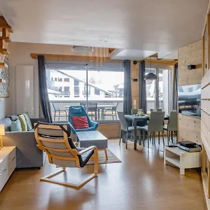 Apartment Genevrier - Spacious Balcony With Mont Blanc Views, Chamonix