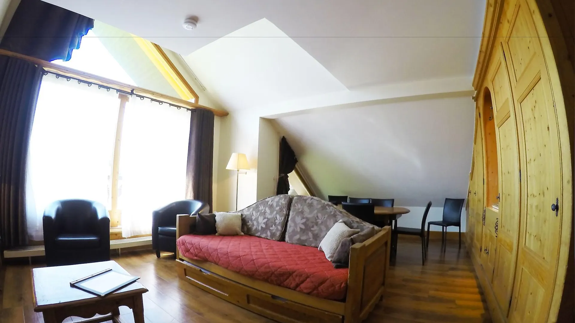 Les Balcons Du Savoy Aparthotel Chamonix France
